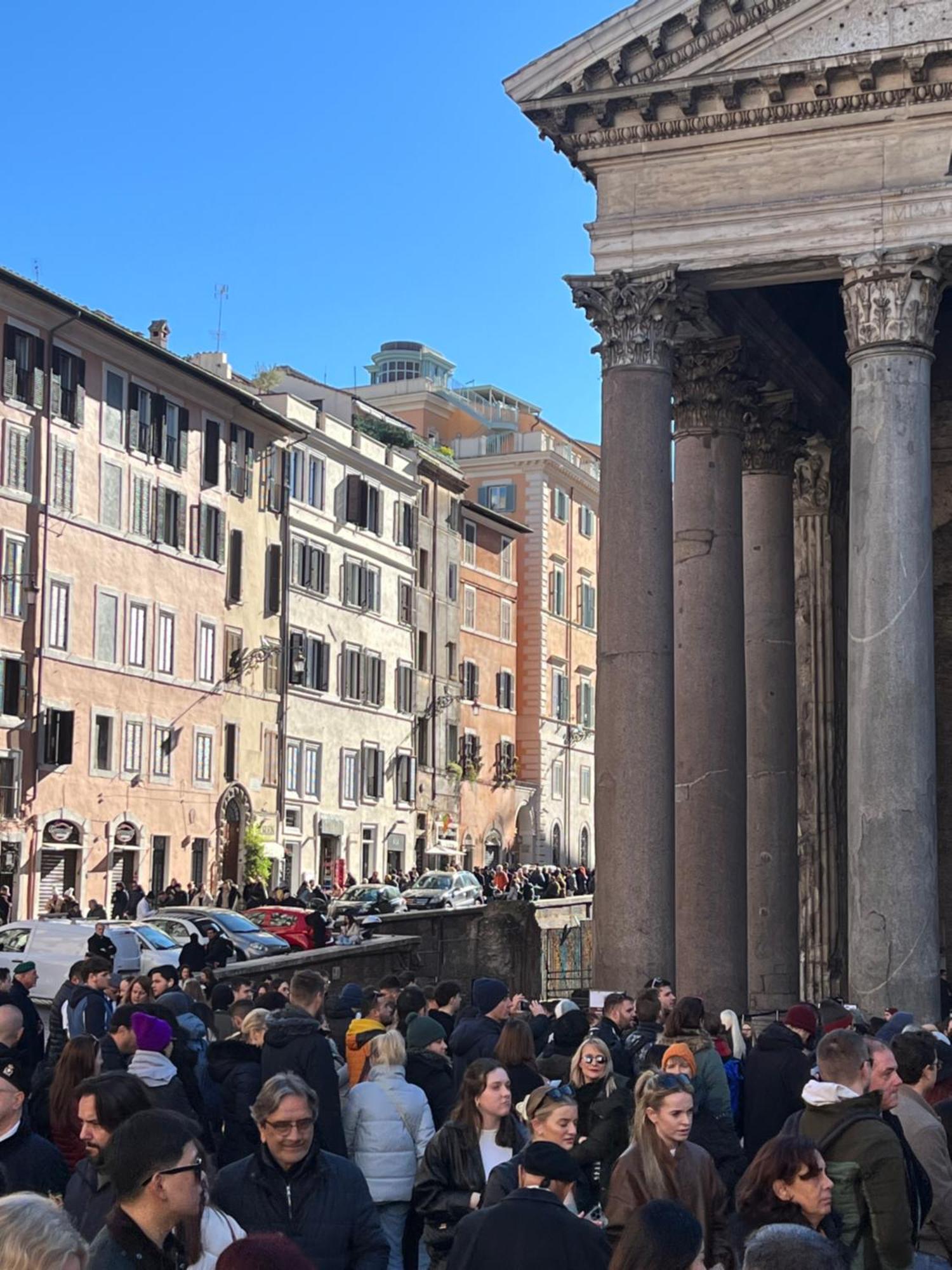 Affreschi Al Pantheon Hotel Rome Bagian luar foto