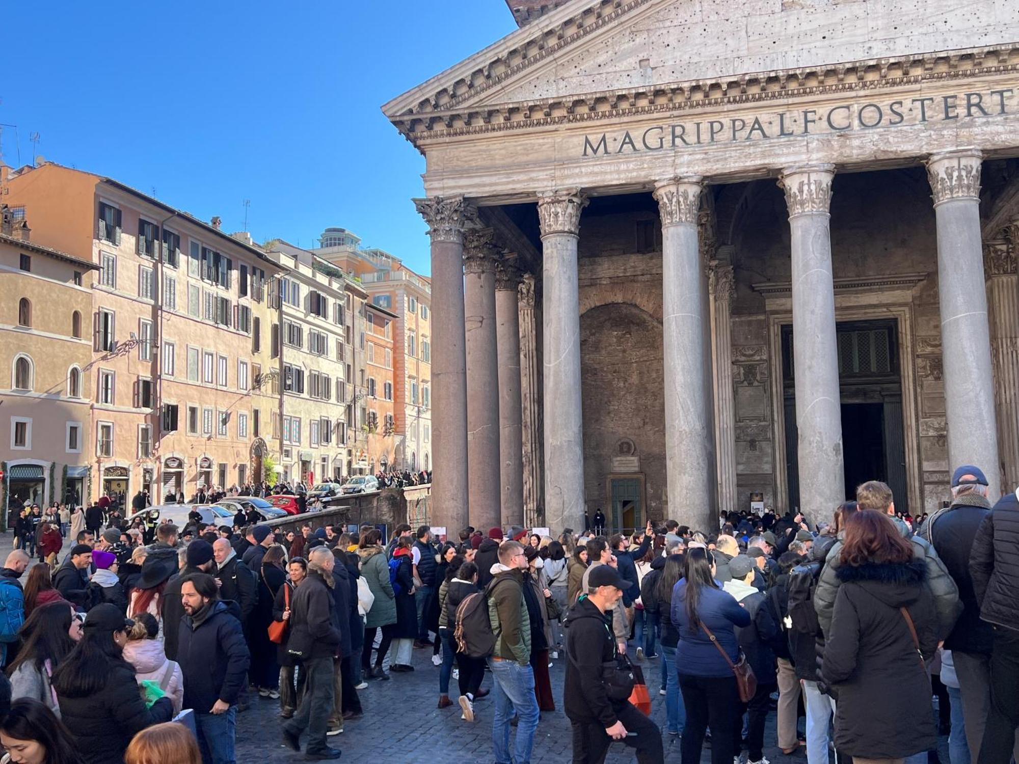 Affreschi Al Pantheon Hotel Rome Bagian luar foto